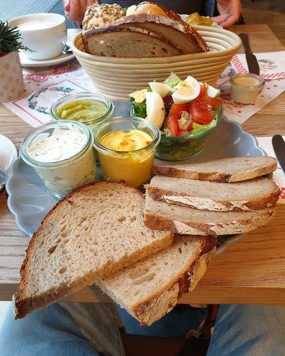 Die Erste Leipziger Brotschule Von und Mit Backhaus Wentzlaff